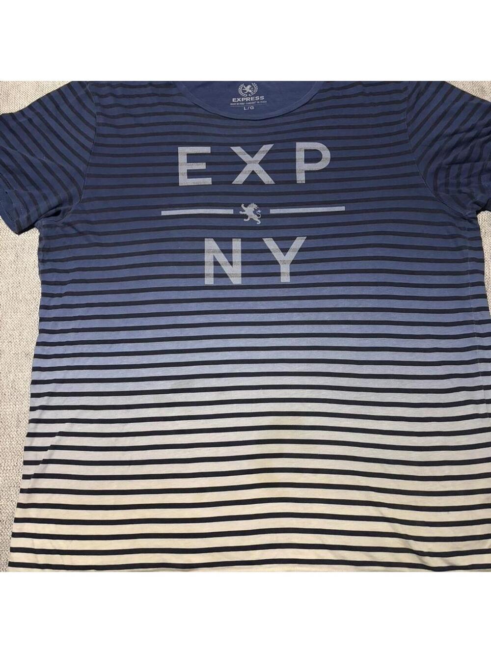 Express Men's Blue and Navy Tshirt
